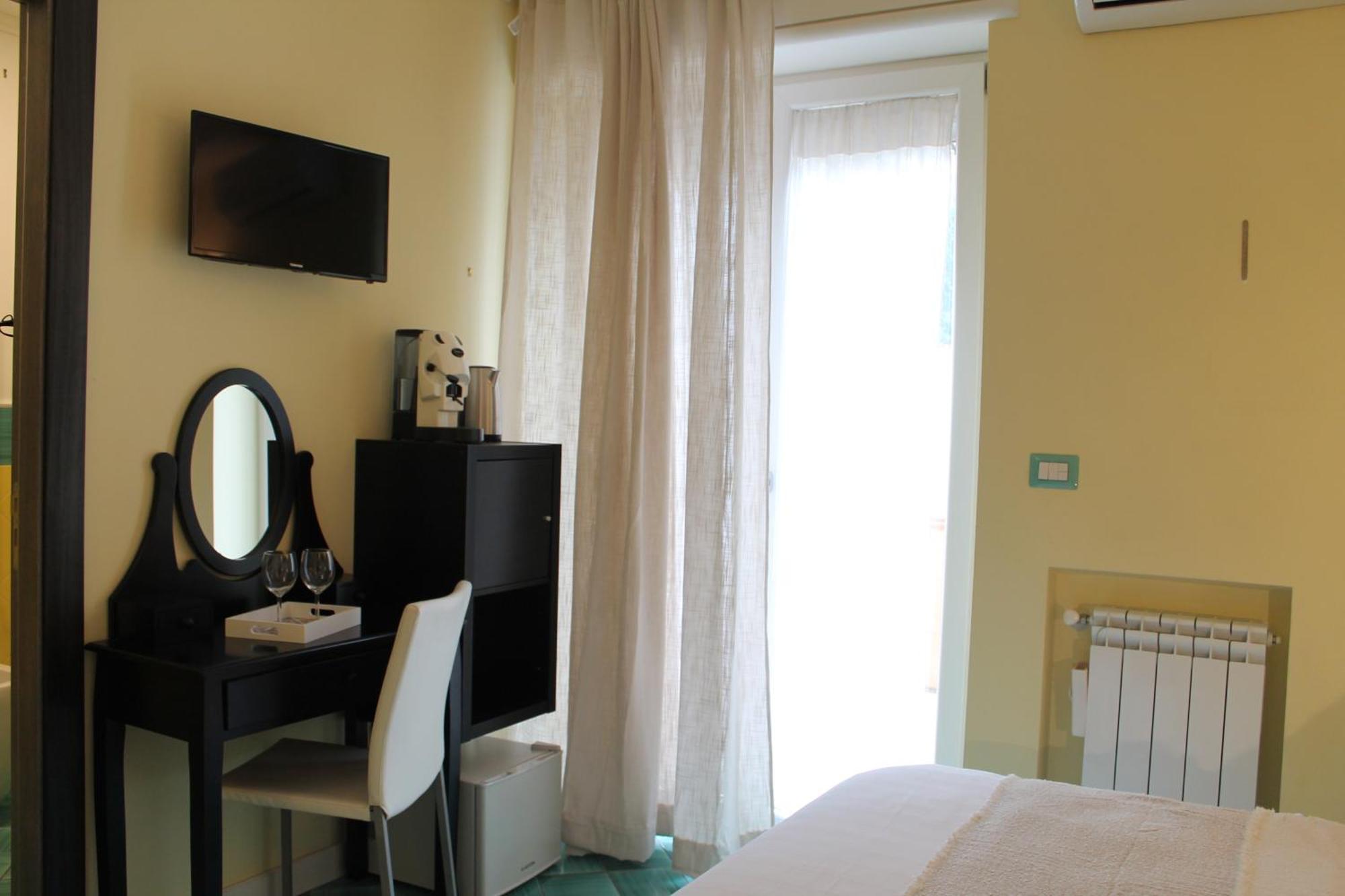 Salerno Home Station Luaran gambar
