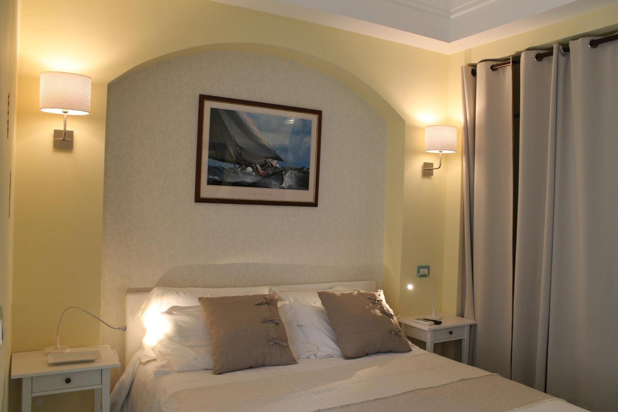 Salerno Home Station Luaran gambar