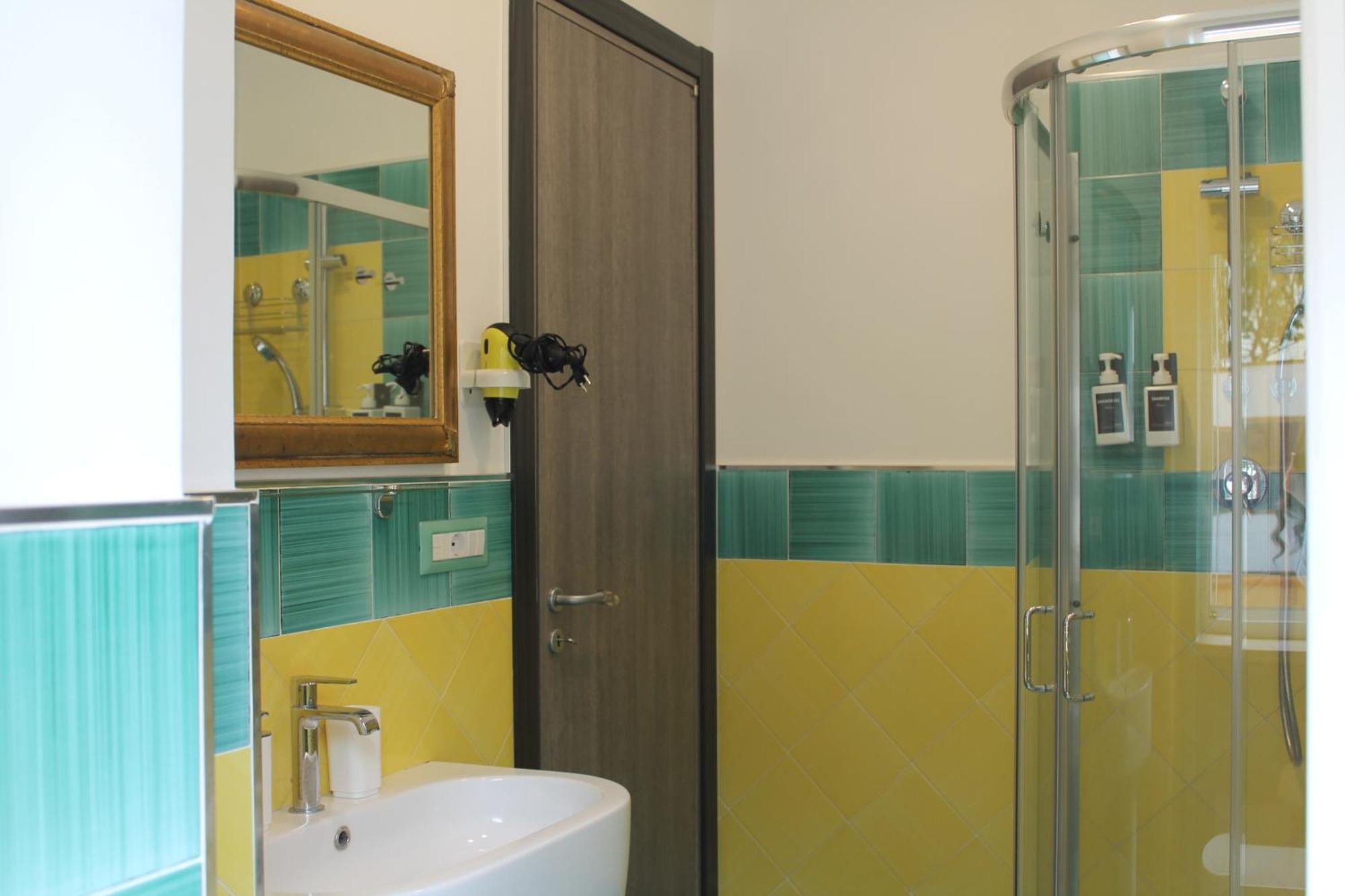 Salerno Home Station Luaran gambar